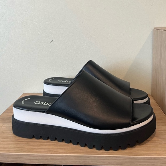 Gabor Emily-Rose Platform Mules - Picture 3 of 7